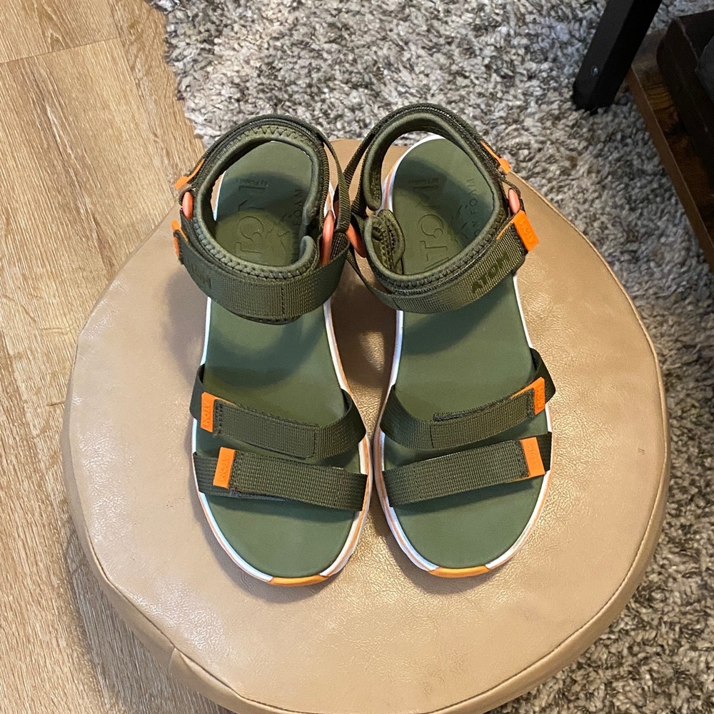 Atom Fusion Foam by Fluchos size 7